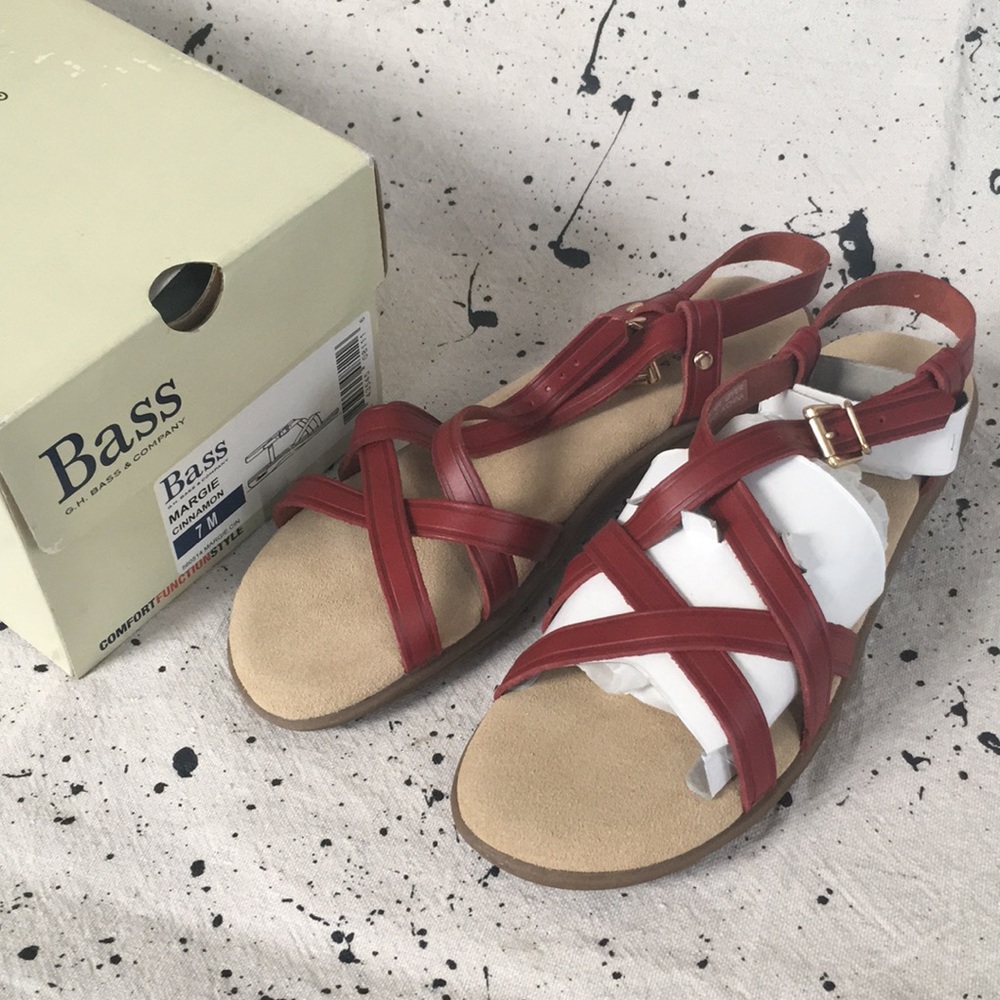 Bass brand Sunjuns, Margie sandals in cinnamon
